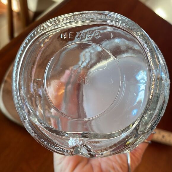 Santa Claus Clear Glass Jar with Sealing Lid - Picture 5 of 5